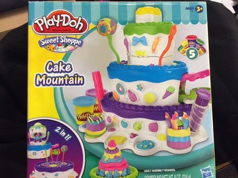 Cake Mountain, Hasbro Play Doh, Christmas Guide, Cake Designs Birthday, Christmas 2014, Educational Toys For Kids, Play Doh, Toys For Girls, Cake Pops