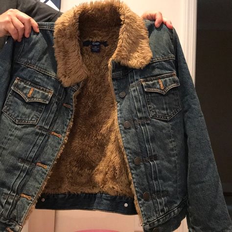 Great Condition, Given As A Gift So Never Worn Ottway Jacket, Jean Jacket Punk, Jean Jacket With Fur, Country Aesthetic Outfit, Thrifted Jacket, Fur Aesthetic, Shifting Clothes, Euro Tour, Stanley Pines