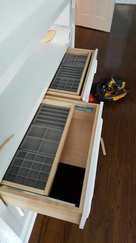 Closet Drawer Dimensions, Drawer With Secret Compartment, Hidden Jewelry Storage Drawer, Wardrobe Tray Drawers, Organizing Storage Closet, Hidden Drawers Secret Compartment, Hidden Drawer In Wardrobe, Organizing Ideas Closet, Rich Mansion