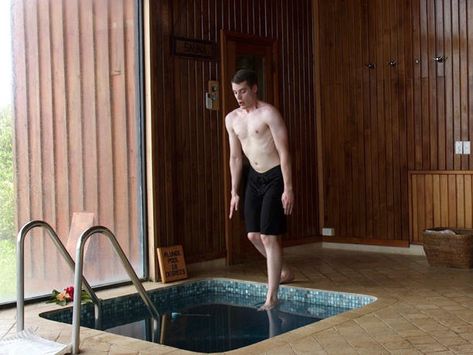 Cold plunge facilities can cost as much as $65,000, and the wealthy are diving headfirst into the trend to achieve better health. Hot And Cold Plunge Pools, Cold Plunge Pool, Luxury Apartment Building, Tough Conversations, Plunge Pools, Cold Plunge, Pool Bath, Retreat Center, Chest Freezer