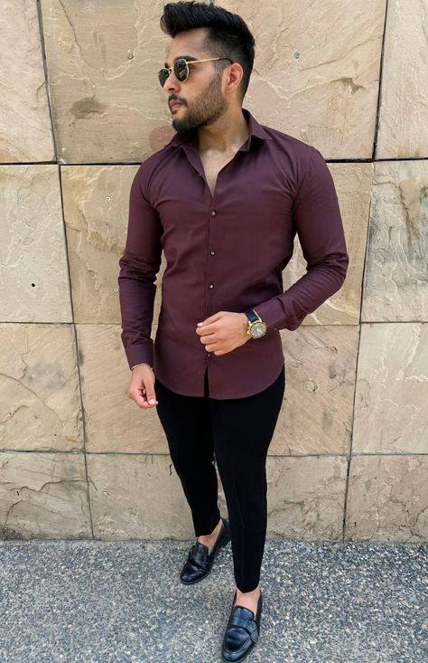 Formal Dress For Men, Casual Techwear, Clothes Combination, Bollywood Wallpaper, Men Poses, Mens Photoshoot, Blazers For Men Casual, Gym Wallpaper, Stylish Shirts Men