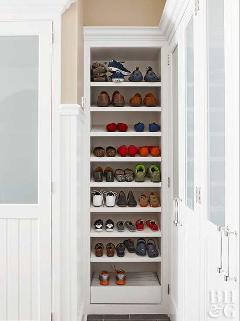 Make the most of this sacred storage space with our easy-to-follow tips. Entryway Closet, Closet Shoe Storage, Mud Room Storage, Foyer Decorating, Up House, Closet Bedroom, House Cleaning Tips, Closet Storage, Hidden Storage