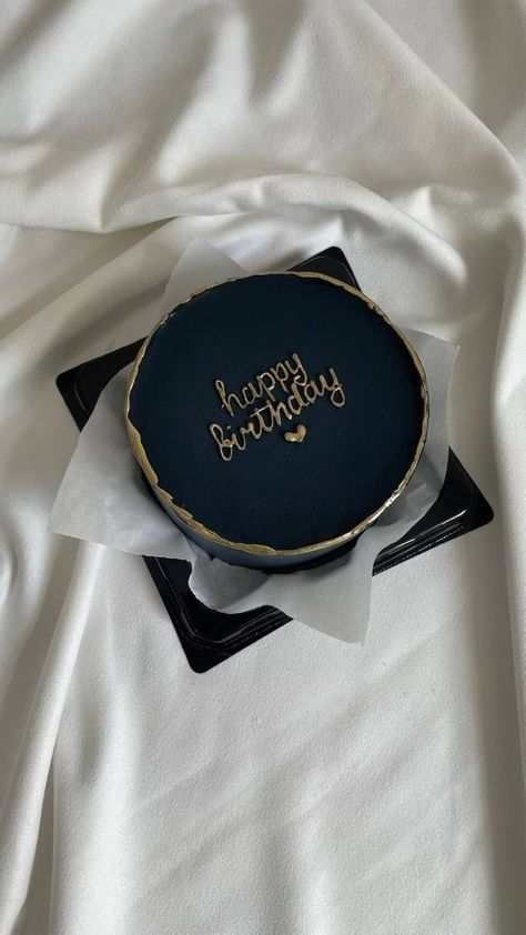 Male Birthday Cake, Birthday Cake For Boyfriend, Modern Birthday Cakes, خواتم خطوبة, Small Birthday Cakes, Cake For Boyfriend, 25th Birthday Cakes, Dessert Oreo, Mini Torte