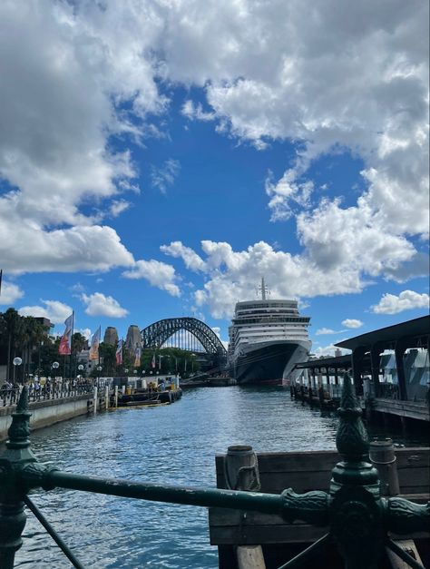 sydney cruise harbour bridge scenery australia ocean circular quay blue day tourist tourism fun slay Circular Quay Sydney, Bridge Scenery, Blue Day, Fire Food, Harbour Bridge, Sydney Harbour, Sydney Harbour Bridge, Sydney Australia, Southeast Asia