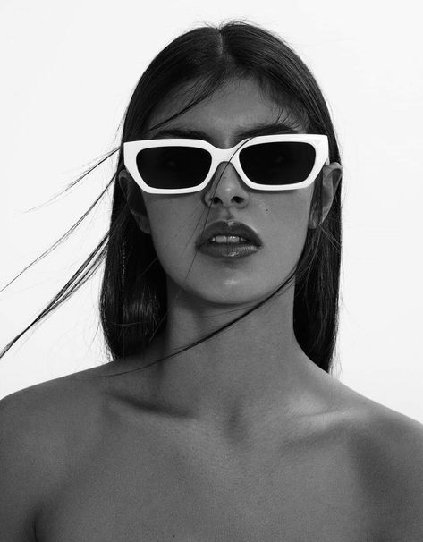 Sunglasses Editorial Fashion Photography, Glasses Photoshoot Ideas, Sunglasses Photoshoot Photo Ideas, Glasses Photoshoot, Sunglasses Photoshoot, Sunglasses Portrait, Sunglass Photoshoot, White Shirt With Tie, Casual White Shirt