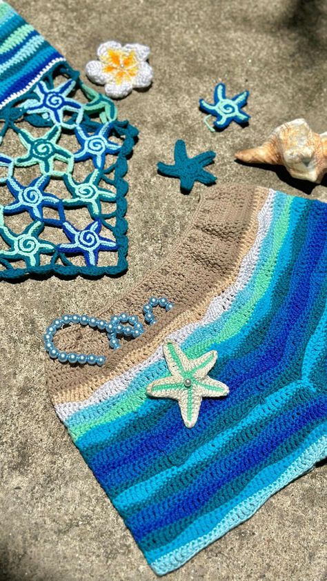 CROCHET CORNER PH | You can take this set hot to go!!!! ✨ Apply to test the hoshi top pattern, app form link is in my bio. The beach shorts will have a… | Instagram Beachy Crochet Patterns, Crochet Beach Theme, Beach Crochet Pattern, Hawaii Crochet, Shark Themed Bedroom, Beach Crochet Top, Seashell Crochet, Ocean Crochet, Crochet Ocean