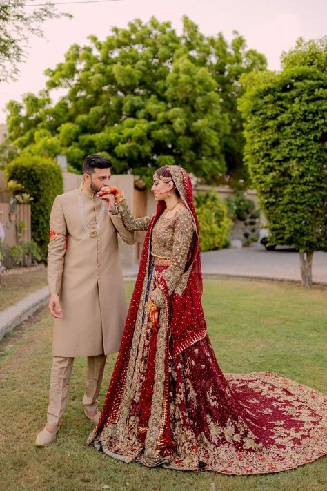 Kiss On Hand, Indian Groom Wear Wedding, Nikah Poses, Reception Photoshoot, Ayeza Danish, Walima Bride, Wedding Matching Outfits, Grooms Outfit, Bride Groom Photoshoot