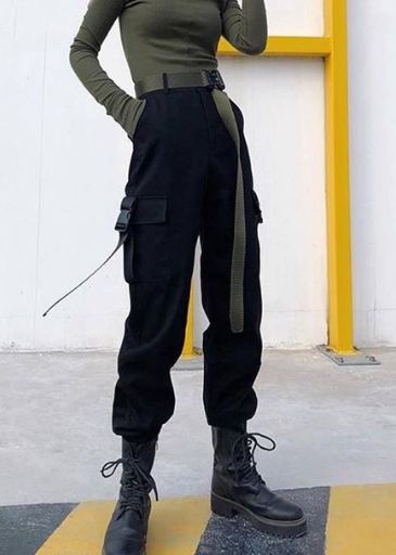 Combat Style Outfit, Sci Fi Outfits Female Casual, Army Core Outfits, Turtle Neck Sleeveless Top Outfit, Black Combat Outfit, Black Cargo Pants Aesthetic, Cargo Pants Reference, Training Outfit Combat, Military Aesthetic Outfit