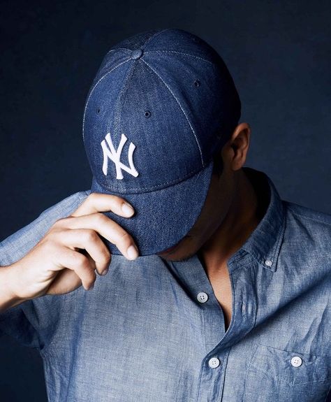 5 of the Best Men's Caps of 2018 Men’s Hat, Caps Outfit Men, Cap Mens Style, Caps For Men Style, Men Cap Style, Hat Poses, Men With Cap, Cap Men Fashion, Man With Hat