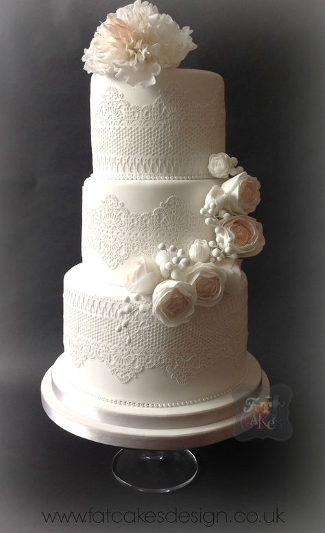 Edible lace wedding cake with soft pastel sugar flowers. Half cascade of flowers with fringed peony on top tier. Edible Lace Wedding Cake, Lace Wedding Cakes, Wedding Cake With Lace, Sugar Veil, Lace Cake, Sugar Lace, Edible Lace, Lace Wedding Cake, Amazing Wedding Cakes