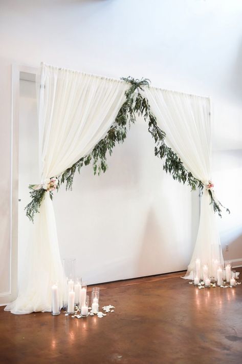 Greenery Arbor, Fruit Ideas, Decor For Wedding, Decoration Event, Wedding Hall Decorations, Wedding Greenery, Floor Candle, Southern Bride, Wedding Marketing