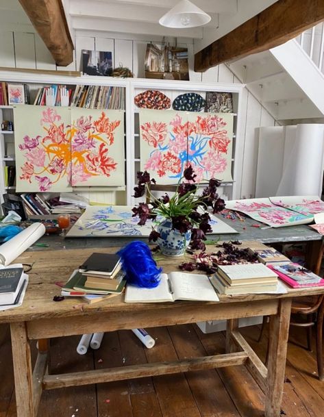 Artist Workspace, Chic Illustration, Holly Golightly, Jasper Conran, Dream Studio, Pink Kitchen, Source Of Inspiration, B & B, Art Studios