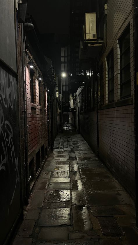 Brick City Aesthetic, Gritty City Aesthetic, Dark Alley Aesthetic, Manchester Aesthetic, Alley Aesthetic, City Alley, Film Moodboard, Manchester Home, Dark Alley