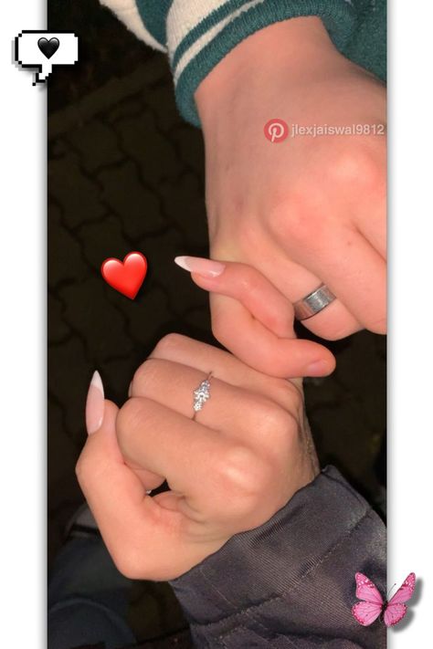 Cute Couple Rings, Cheesy Gifts, Ring For Couple, Fine Jewlery, Butterfly Rings, Proposal Pictures, Creative Videos, You Are My Moon, Romantic Gifts For Him