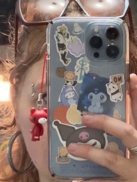 Clear Decorated Phone Case, Decorated Phone Cases, Phone Case Deco, Tech 9, Clear Phone Case Design, Kpop Phone Cases, Phone Case Inspo, Aesthetic Phone Cases, Gloomy Bear