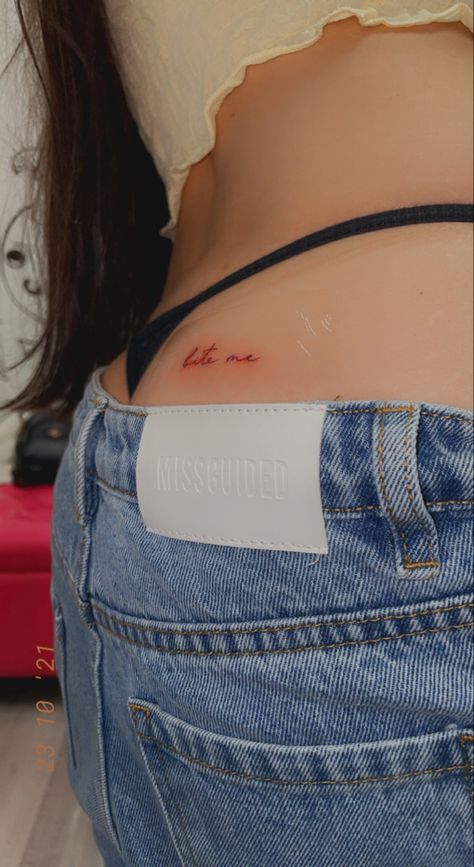 Amor Tattoo, Korean Tattoo Artist, Hidden Tattoos, Waist Tattoos, Tattoed Women, Meaningful Tattoo Quotes, Sharpie Tattoos, Cute Nike Outfits, Red Ink Tattoos