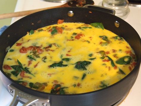 Frittata Stove Top Breakfast Casserole, Stove Top Frittata Recipes, Stove Top Breakfast Ideas, Breakfast Ideas Stove Top, Stove Top Frittata, Stove Top Cooking Recipes, Stove Top Breakfast, Stovetop Breakfast, Stovetop Frittata