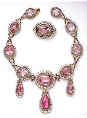 Parure of diamonds and pink topazes belonging to Sweden's Royal Family. Probably French (as many of the Swedish crown jewels came into the family through the granddaughter of the Empress Josephine when she married Crown Prince Oscar in 1823), c1804. Pink Topaz Necklace, Georgian Jewelry, Pink Stones, Historical Jewellery, Family Jewels, Topaz Necklace, The Royal Family, Royal Jewels, Pink Topaz