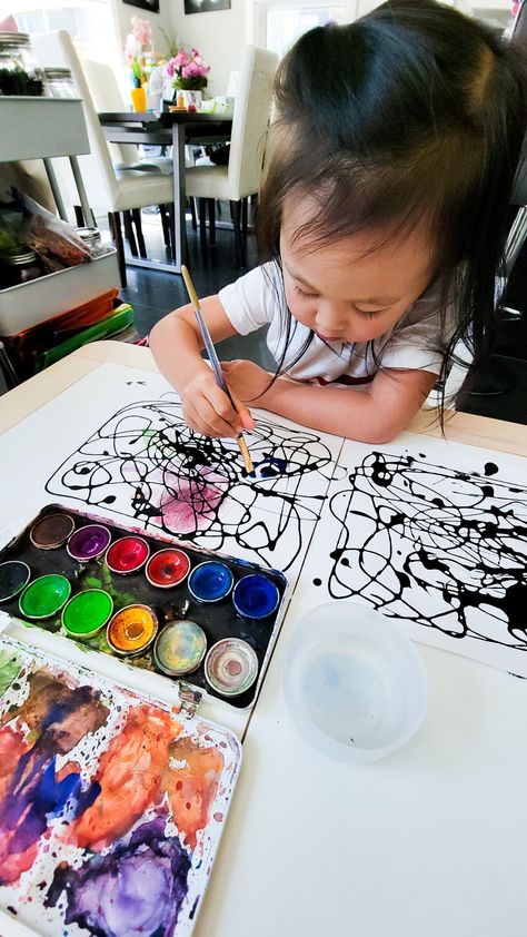 Toddler Abstract Art - Learning from Playing Frame Toddler Art, Black And White Process Art Preschool, Large Canvas Toddler Art, Contact Paper Art For Toddlers, Toddler Painting Apron, Art Learning, Toddler Arts And Crafts, Baby Activities, Daycare Activities