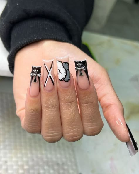 Long Brown Square Acrylic Nails, Freestyle Medium Acrylic Nails, Freestyle Nails Acrylic Medium, Medium Kaws Nails, Plain Short Acrylic Nails, Medium Acrylic Nails Coffin, Short Medium Nails Acrylic, Medium Short Acrylic Nails, Medium Freestyle Nails