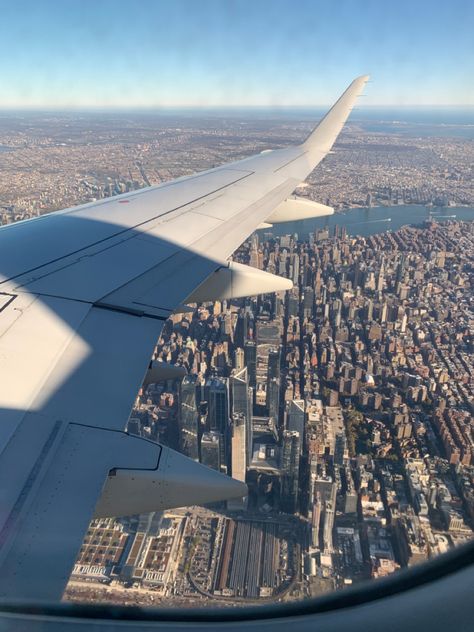 New York Flight View, Flight Over New York, Plane Aesthetic New York, Plane To New York, Nyc Plane View, New York City Airport, New York Airport Aesthetic, New York Plane View, Plane Ticket To New York