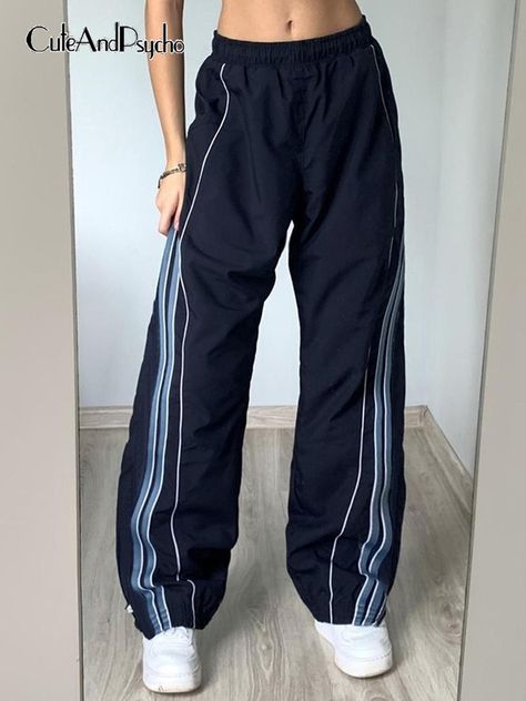 Street Preppy, Cuffs Design, Sweatpants Blue, Baggy Sweatpants, Y2k Punk, Vintage Preppy, Wide Leg Sweatpants, Rock Design, Jeans Material