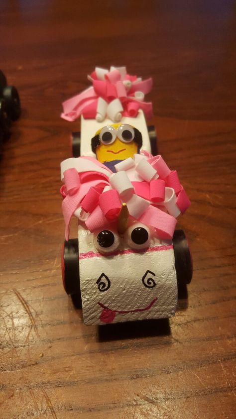 Boyscout Activities, Derby Car Ideas, Race Car Craft, Scouts Activities, Pixar Cars Birthday, Fluffy Unicorn, Cars Birthday Party Decorations, Derby Ideas, Derby Car