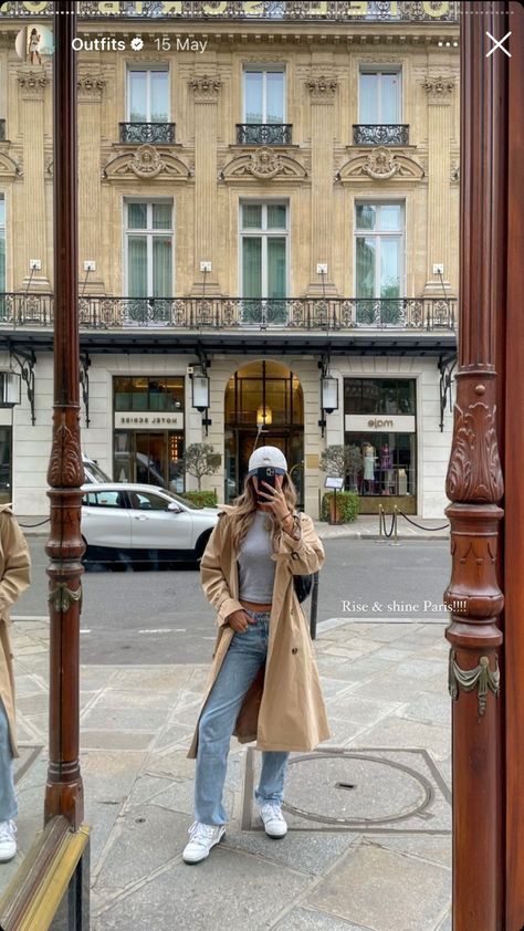 Paris outfit, classy trench coat, white trainers, cap, accessorising a basic outfit, european summer inspo •| Paris Trench Coat Outfit, Trench Coat Airport Outfit, Pnw Outfit, Tan Trench Coat Outfit, Amsterdam Fits, Brown Trench Coat Outfit, Paris Outfits Spring, Amsterdam Outfits, Beige Coat Outfit