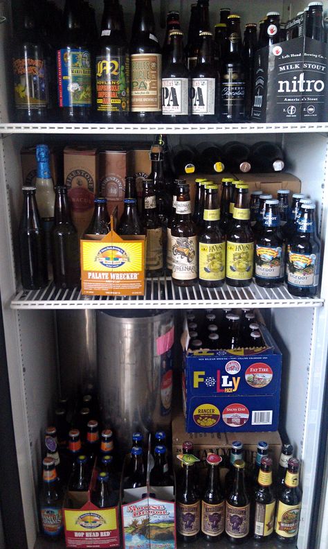 Every garage/man cave should have a beer fridge full of tasty craft brews. Stock Fridge, Garage Fridge, Cave Craft, Garage Refrigerator, Lady Cave, Refrigerator Ideas, Beer Fridge, Garage Man Cave, Single Shelf