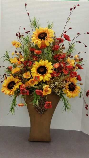 Sunflower Floral Arrangements, Rustic Arrangements, Sunflower Arrangements, Diy Arrangements, Fall Flower Arrangements, Church Flower Arrangements, Fall Floral Arrangements, Flower Vase Arrangements, Cemetery Flowers