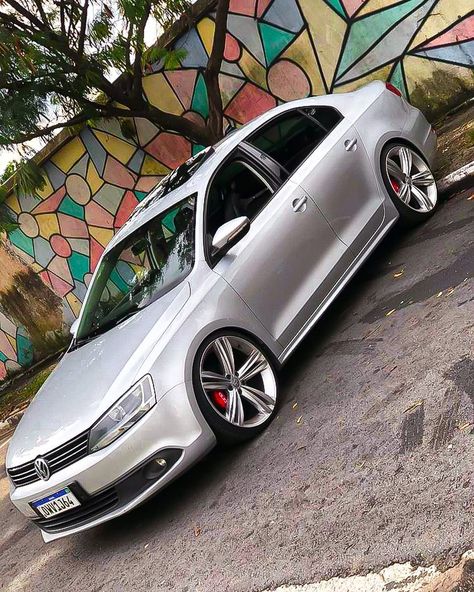 Vw Bora Tuning, Crv Honda, Vw Jetta Mk6, Young Men Haircuts, Vw R32, Jetta Mk6, Volkswagen Scirocco, New Technology Gadgets, Drifting Cars