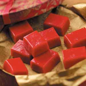 Licorice Caramel Candy Australian Licorice Recipe, Homemade Liquorice, Caramel Candy Recipe, Liquorice Recipes, Anise Extract, Caramel Candies Recipe, Christmas Candy Homemade, Licorice Candy, Recipes Learn