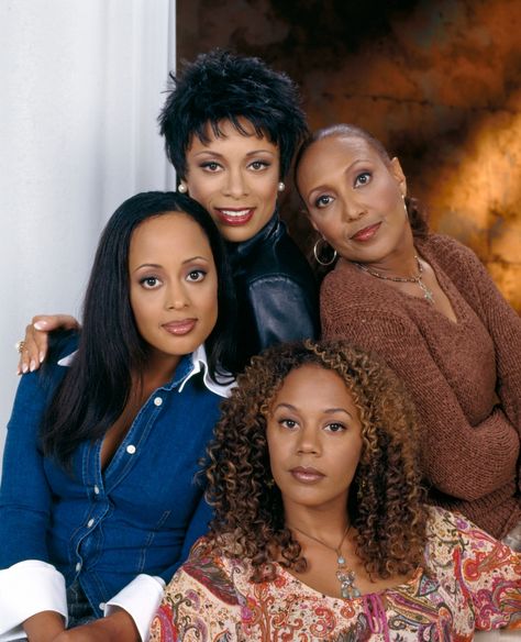 'Half & Half': Why Did the Black Sitcom End on a Cliffhanger? Drill Nyc, Shar Jackson, Old School Rnb, Essence Atkins, Rachel True, Protect Black Women, Mcdonalds Fast Food, Black Sitcoms, Mc Lyte