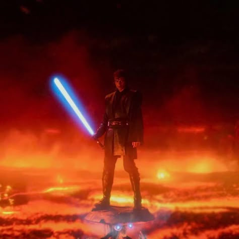 Anikan Skywalker Mustafar, Monarch Butterflies Photography, Anakin Skywalker Lightsaber, Anakin Darth Vader, Anakin Skywalker Hayden Christensen, Anakin Skywalker Darth Vader, Anakin Vader, Anakin And Padme, Star Wars Background