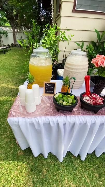 Rose Gold set up 🤩 #tacoselsabrosito #tacocatering #smallbusiness #ta... | taco party | TikTok Taco Bar Baby Shower Ideas, Taco Bout A Baby Shower Ideas, Taco Cart, Shower Foods, Hispanic Babies, Party Tiktok, Taco Catering, Taco Party, Taco Bar