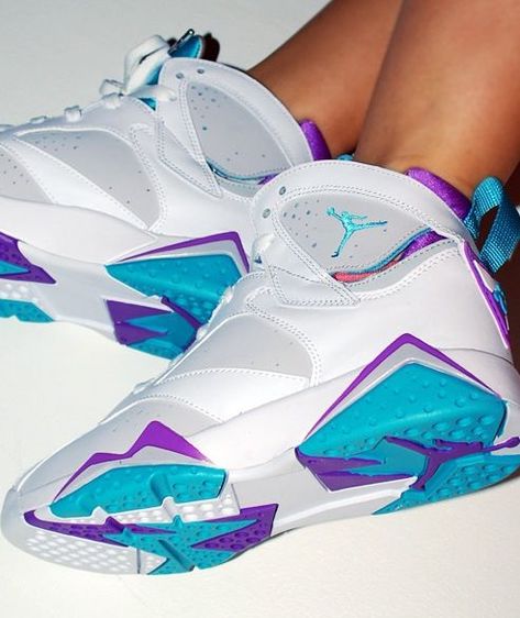 Jordan 7. Charlotte Hornets all da baby 704 | Sneaker Chic ... Baskets Jordans, Basket Style, Jordans Girls, Jordan Shoes Girls, Blue Jordans, Shoes Sneakers Jordans, Air Jordan Retro, Shoes Air, Fresh Shoes