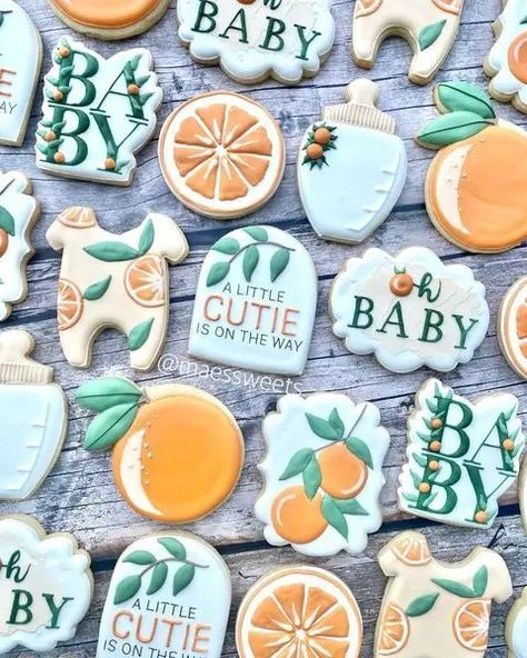 Little Cutie Baby Shower Cookies, Citrus Baby, Orange Baby Shower, Baby Shower Invitaciones, Orange Baby, Baby Shower Inspiration, Baby Cookies, Cookies Decorated, Baby Shower Cookies