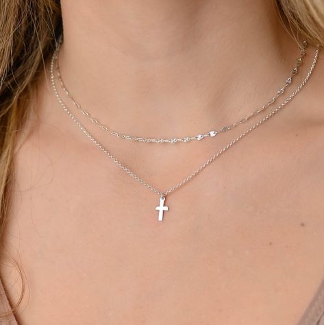 Silver cross pendant