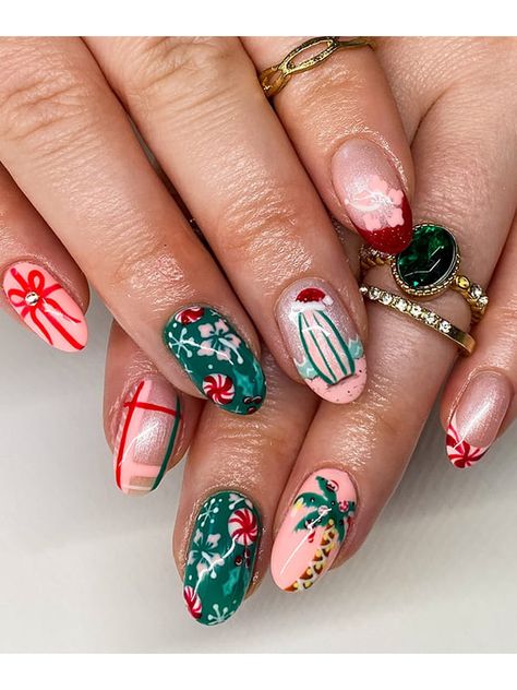 Colorful Christmas Nail Designs, Christmas Palm Tree Nails, Christmas Nails Maximalist, Hippie Christmas Nails, Christmas Abstract Nails, Tropical Christmas Nails, Bright Christmas Nails, Retro Christmas Nails, Alternative Christmas Nails