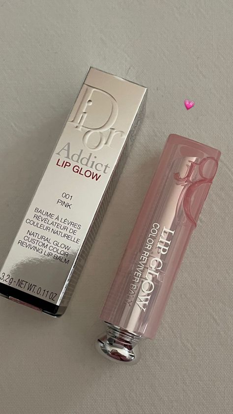 Dior Lip, Dior Addict Lip Glow, Dior Lip Glow, Dior Addict Lip, Gloss Labial, Dior Makeup, Dior Addict, Dior Couture, Makeup Items