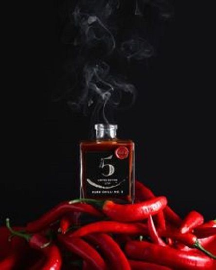 Chilli Sauce Photography, Sauce Bottle Photography, Red Chilli Photography, Hot Sauce Product Photography, Hot Sauce Photography, Hot Sauce Aesthetic, Sauce Product Photography, Chilli Photography, Sauce Bottle Design