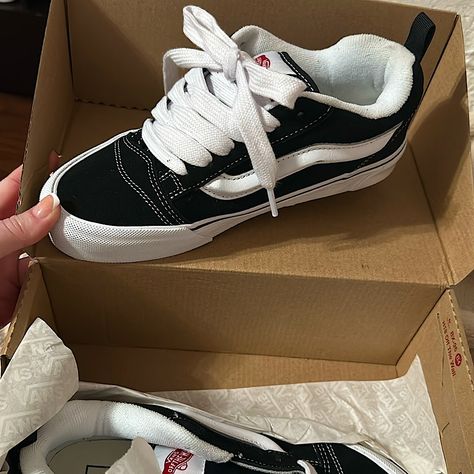 Vans Knu Skool Women’s Size 6 Brand New. Never Worn. Original Box & Paper Kept In Smoke/Pet Free Home White Platform Vans, Big Vans, Bd Gift, Clothes Pieces, Grey Sneakers Women, Black High Top Vans, Snicker Shoes, Cute Vans, Summer Grunge