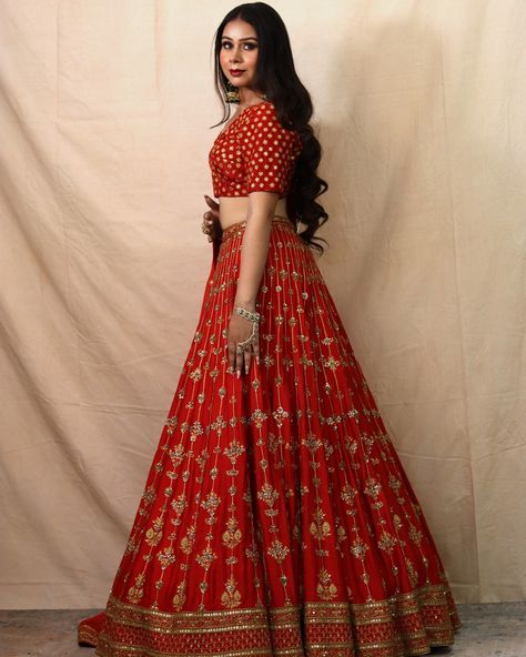 "Dazzle in Crimson: Red Bridal Lehengas for Timeless Elegance" #RedBridalLehenga #CrimsonCouture #BridalElegance #TraditionalBride #RegalRed #TimelessBeauty #BridalFashion #IndianWedding #BridalGlam #BridalStyle #foreverelegant Bridal Lehenga Red, Bridal Elegance, Bridal Lehengas, Traditional Bride, Crimson Red, Long Skirts, Anarkali, Bridal Style, Long Skirt