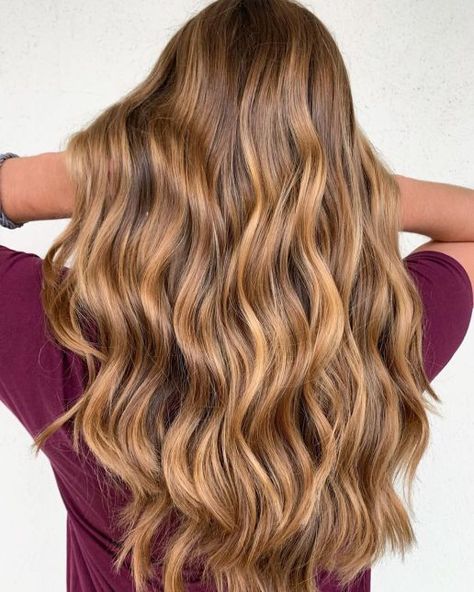 Glossy Honey and Caramel Balayage Honey Caramel Hair, Honey Caramel Hair Color, Light Caramel Hair, Cherry Blonde, Caramel Brown Hair Color, Honey Brown Hair Color, Caramel Hair Color, Mocha Color Hair, Caramel Blonde Hair