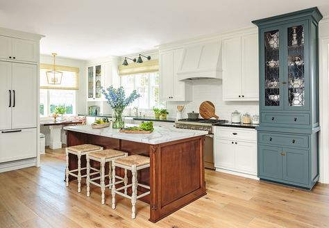 Cape Cod-Style House Gets Long-Awaited Transformation - This Old House Seattle Interior Design, 1970s House, Cape Cod Style House, Cape Cod Style, Cape House, Rich Home, Cape Cod House, New England Homes, Up House