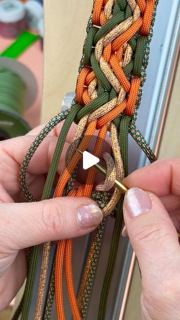 Step By Step Macrame Knots, Paracord Tutorial Step By Step, Step By Step Macrame, Paracord Tutorial, 550 Paracord, Macrame Knots, Paracord Bracelets, Colour Combination, Paracord