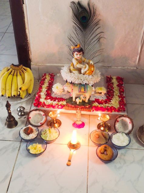 Krishna Ji Decoration At Home, Janmashtami Puja At Home, Janmashtami Home Decor, Gokulashtami Decoration At Home, Krishna Pooja At Home, Krishna Astami Photos Decoration, Krishna Janmastami Decorations At Home, Krishnastami Decoration Ideas, Krishnashtami Decoration At Home