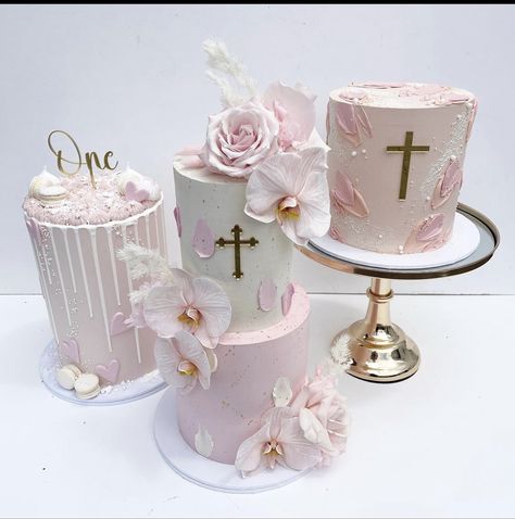 Girls Baptism Cake, 1st Birthday And Baptism Ideas Girl, Baptism Cakes Girl, Communion Cakes Girl, First Communion Cake Ideas, Communion Cake Ideas, 1st Communion Cakes, Pink Baptism Cake, Baby Girl Baptism Cake