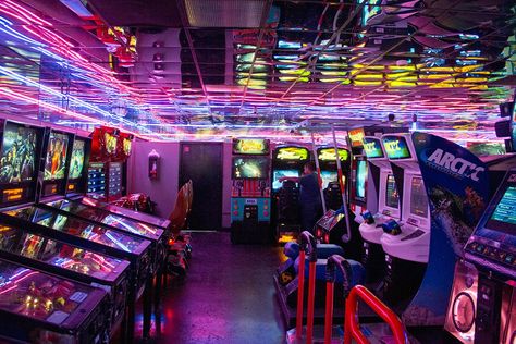 @archillect : https://t.co/9jPoA4yKLt Arcade Retro, Arcade Room, Bg Design, New Retro Wave, Retro Arcade, Retro Game, Neon Aesthetic, Manama, The Ceiling