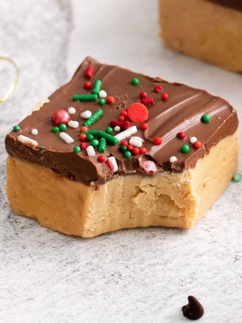 Butter Bars Recipe, To Simply Inspire, Peanut Butter Bars Recipe, Toffee Chips, Butter Bar, Butter Bars, Easy Holiday Recipes, Christmas Candy Recipes, Peanut Butter Bars